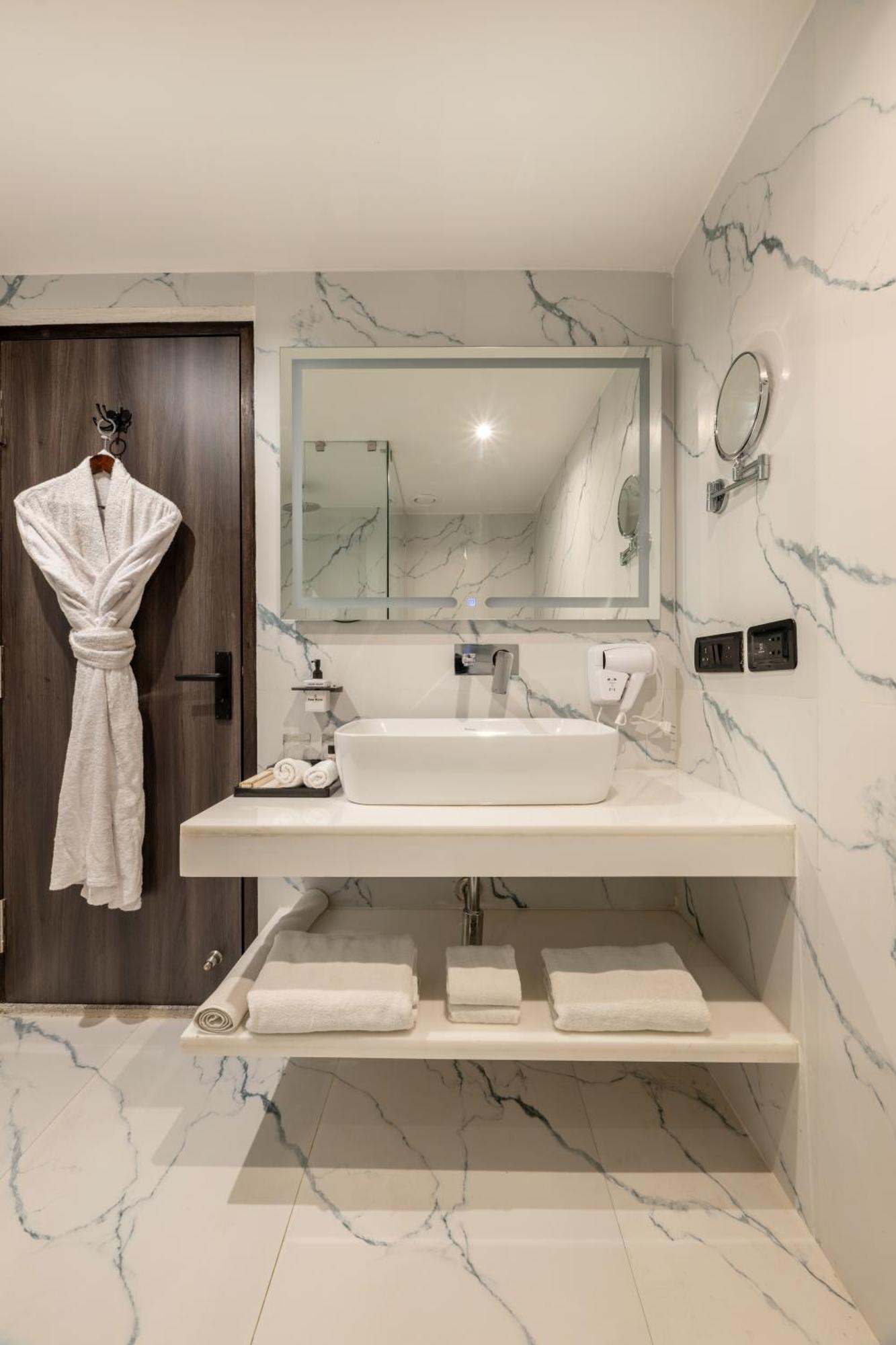 Pink Pearl Hotel ชัยปุระ ภายนอก รูปภาพ